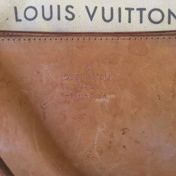 Louis Vuitton Vachetta Wristlet Pouch - Picture 10 of 10